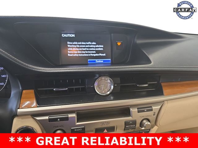 Used 2013 Lexus ES 300h image 9