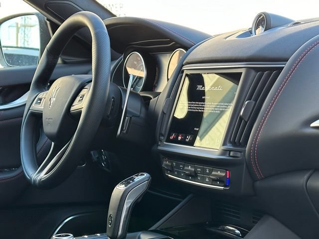 Used 2024 Maserati Levante Modena Ultima AWD/4WD image 21