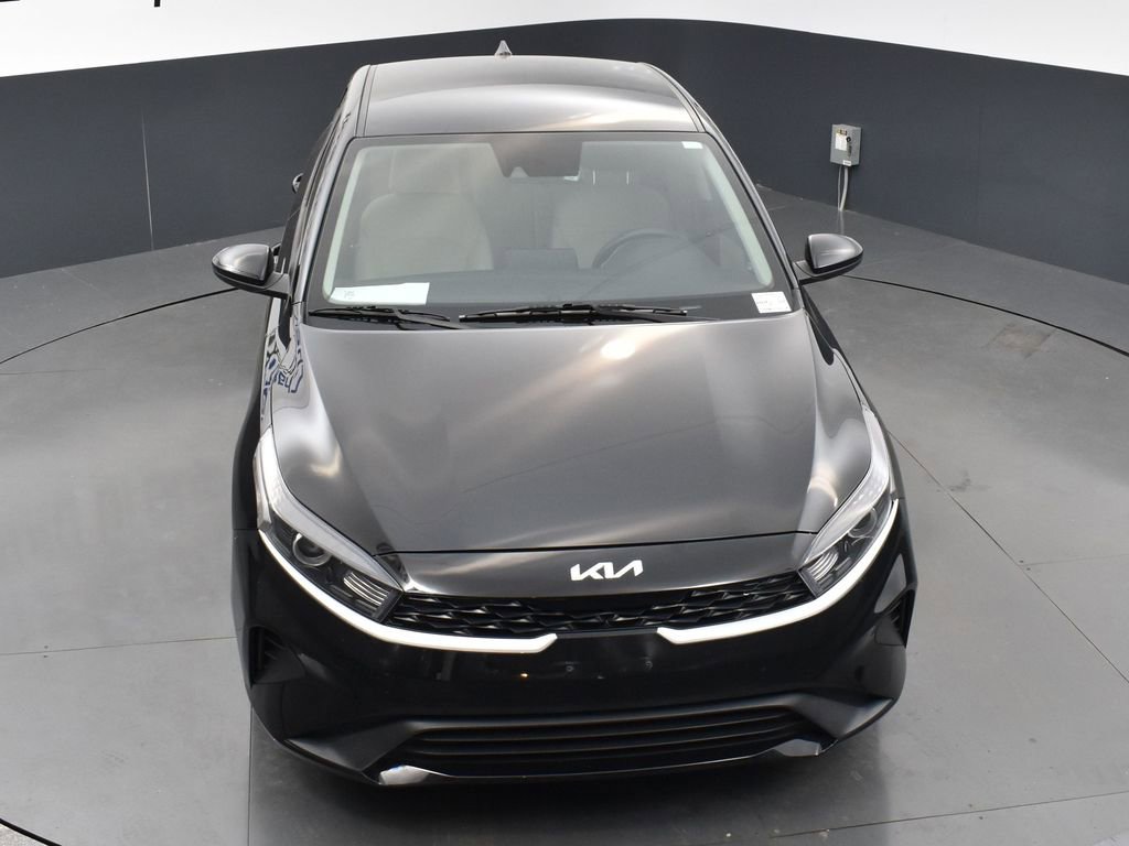 Certified 2022 Kia Forte LXS image 16