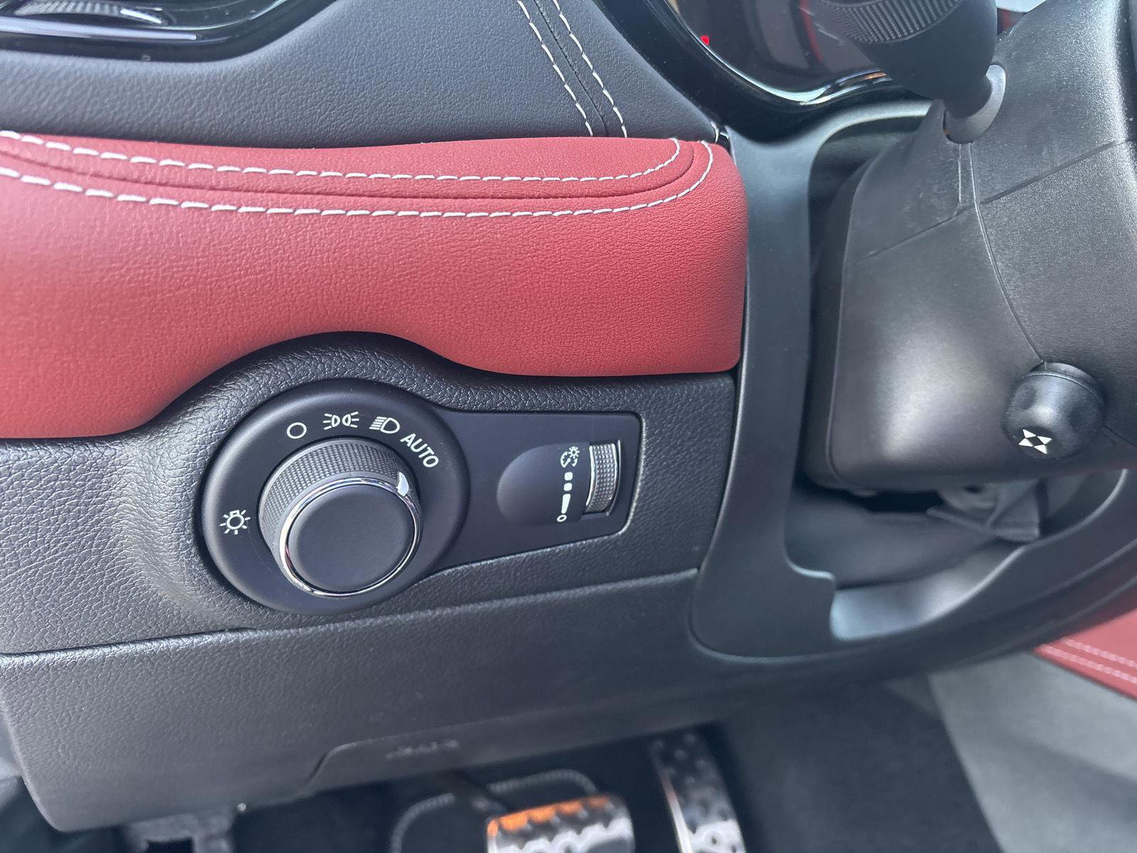 Used 2026 Dodge Durango SRT Hellcat w/ Premium Group image 27