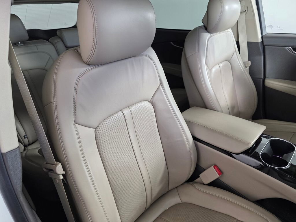 Used 2021 Lincoln Nautilus Reserve w/ Equipment Group 201A image 30