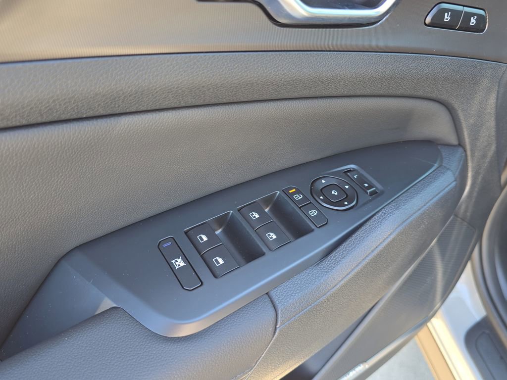 New 2026 Kia Sportage SX image 20