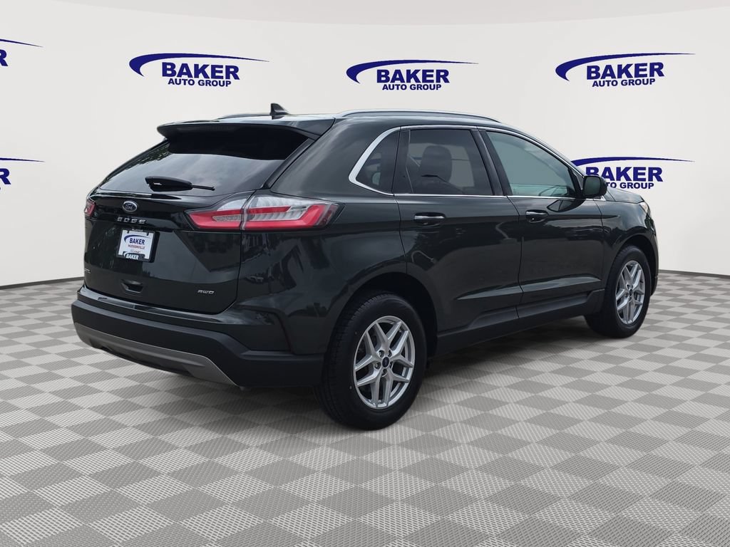 Used 2022 Ford Edge SEL w/ Convenience Package AWD/4WD image 5