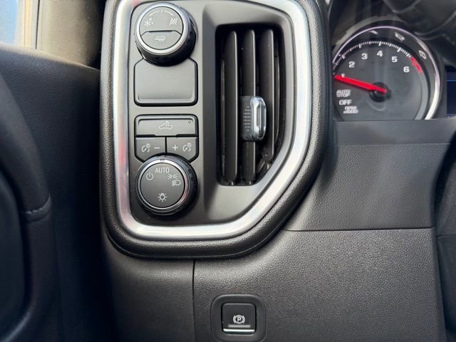 Used 2019 Chevrolet Silverado 1500 LT w/ Texas Edition image 48