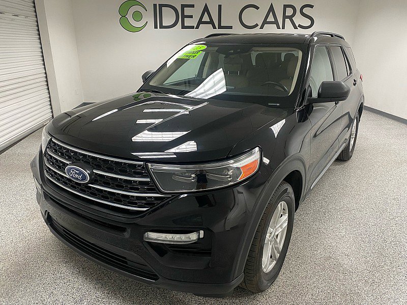 Used 2023 Ford Explorer XLT w/ Equipment Group 202A image 1