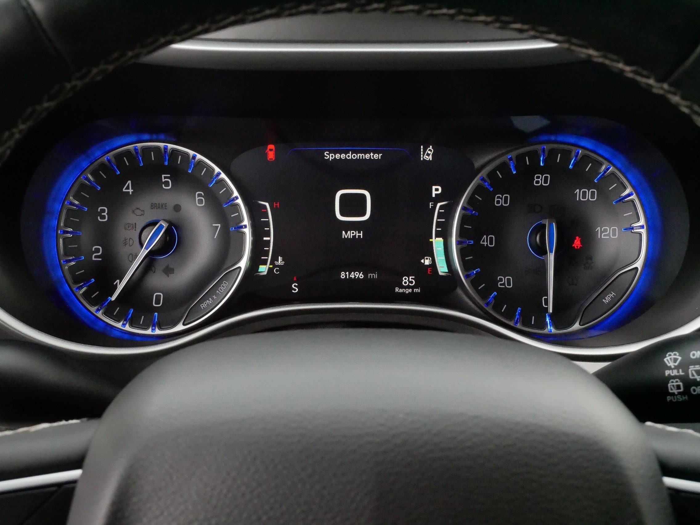 Used 2023 Chrysler Pacifica Touring-L image 21