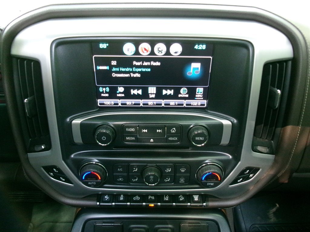 Used 2018 GMC Sierra 2500 SLT w/ Duramax Plus Package AWD/4WD image 19