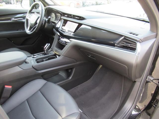 Certified 2025 Cadillac XT6 Sport w/ LPO, Red Accent Package image 12