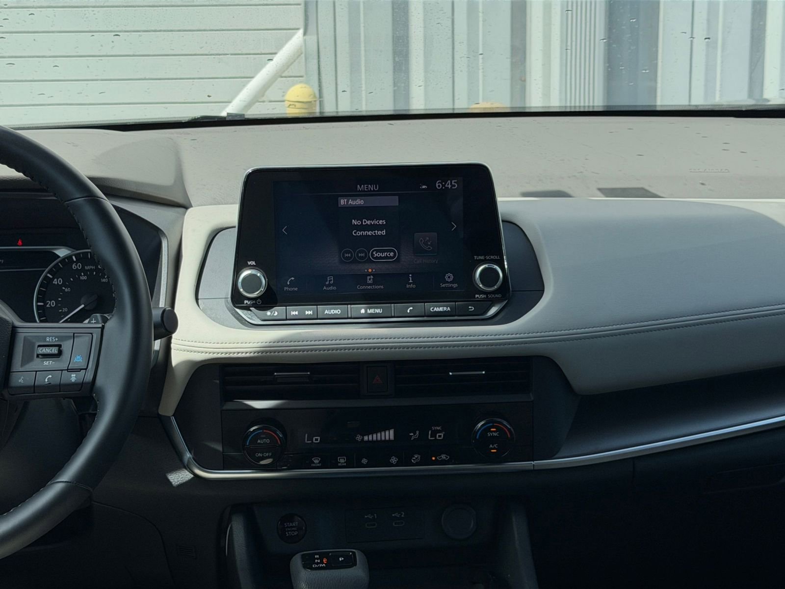 Used 2025 Nissan Rogue SV FWD image 20