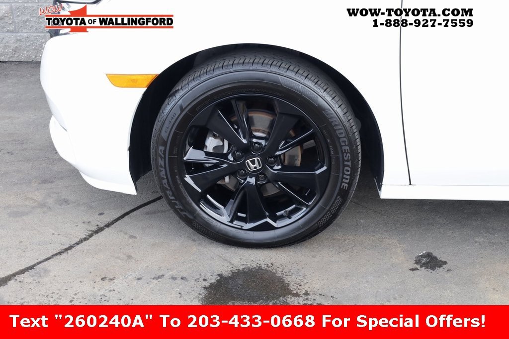 Used 2024 Honda Odyssey Sport image 4