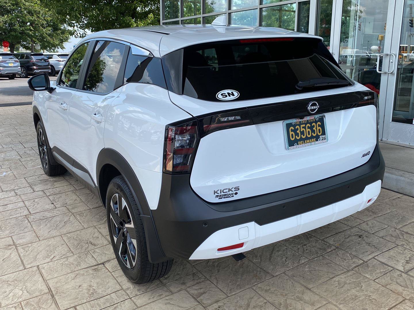 Certified 2025 Nissan Kicks SV AWD/4WD image 6