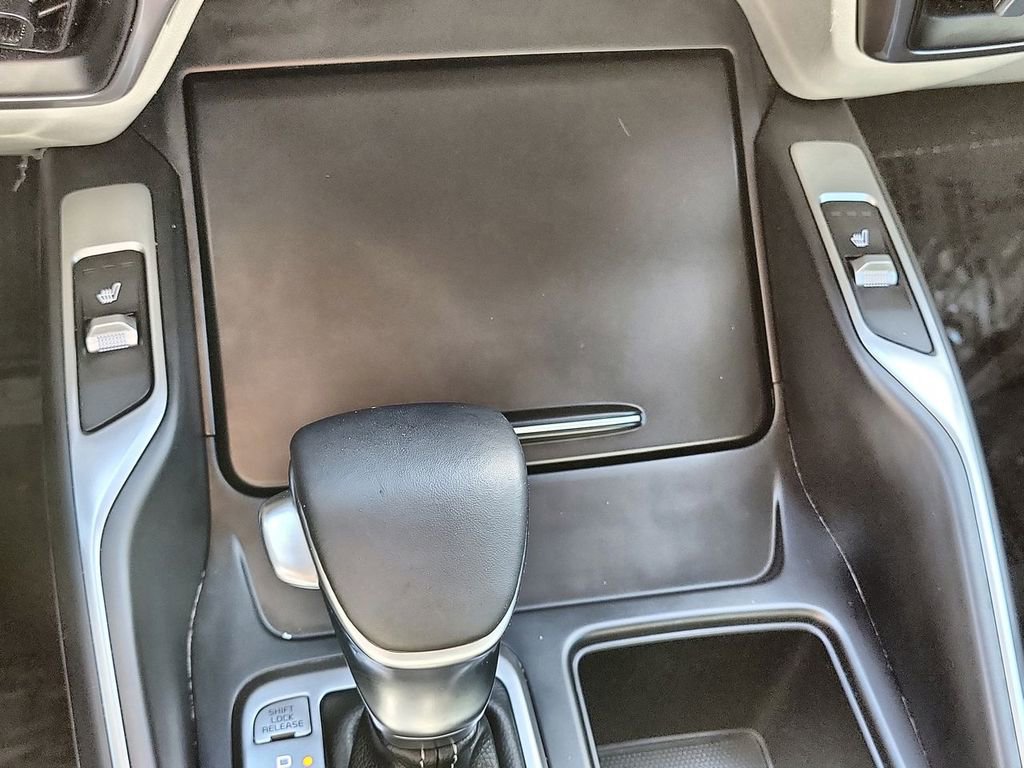 Used 2023 Kia Sorento S w/ Panoramic Sunroof Package image 25