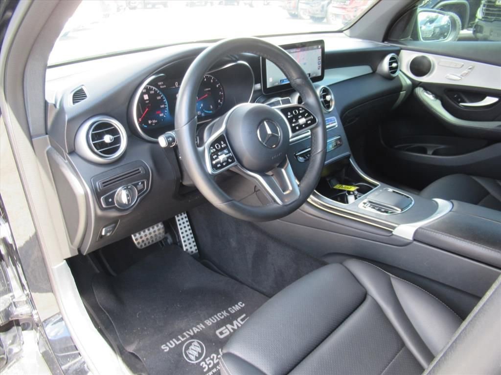 Used 2022 Mercedes-Benz GLC 300 4MATIC image 15