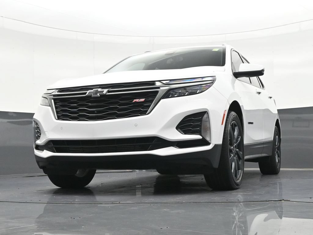 Used 2023 Chevrolet Equinox RS w/ RS Leather Package FWD image 30