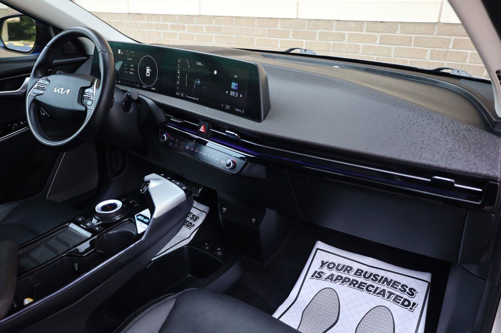 Used 2022 Kia EV6 GT-Line w/ First Edition Package AWD/4WD image 31