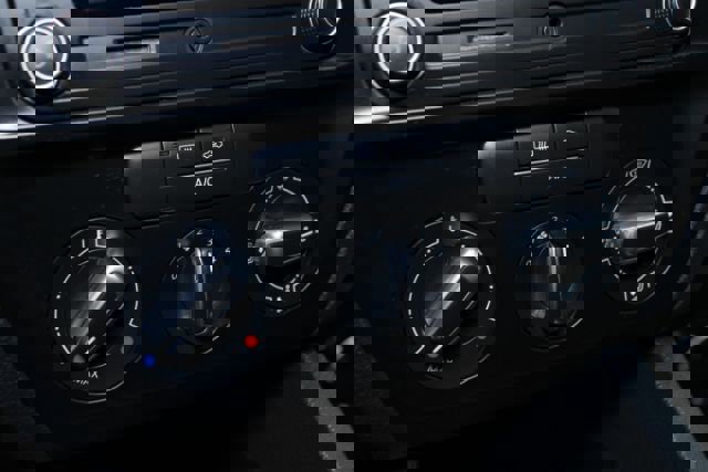 Used 2017 Volkswagen Jetta S image 14