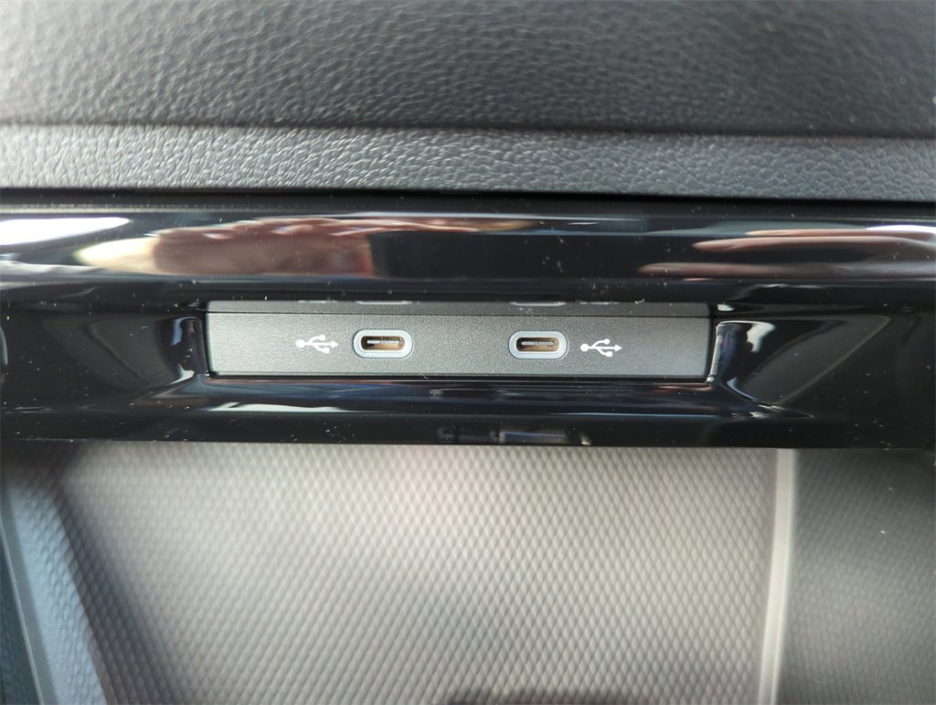 New 2026 Volkswagen GTI SE image 35