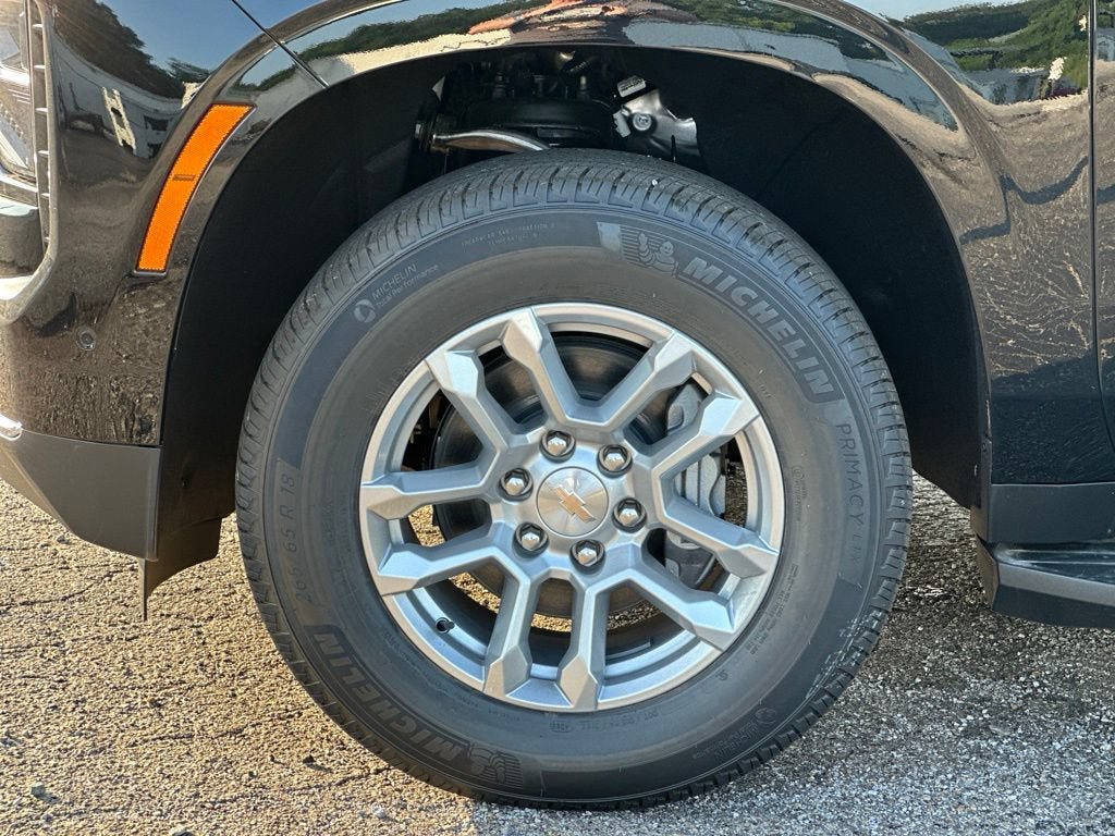 New 2026 Chevrolet Suburban LS AWD/4WD image 27