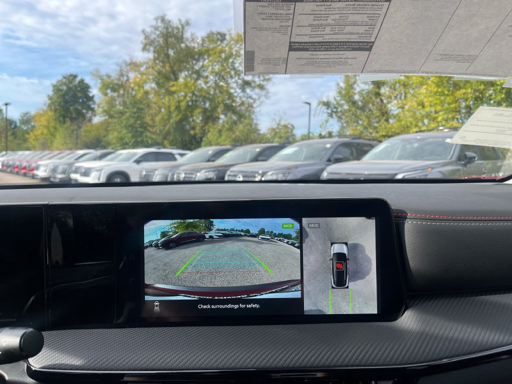New 2027 Nissan Kicks SR w/ SR Premium Package FWD image 21