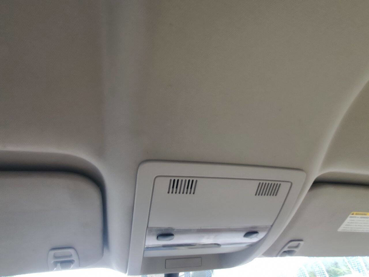 Used 2009 Chevrolet Silverado 2500 LTZ w/ Suspension Package, Off-Road image 22