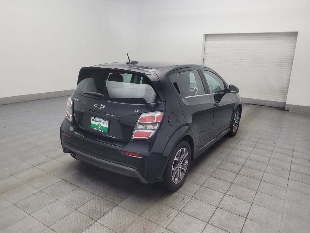 Used 2018 Chevrolet Sonic LT FWD image 9