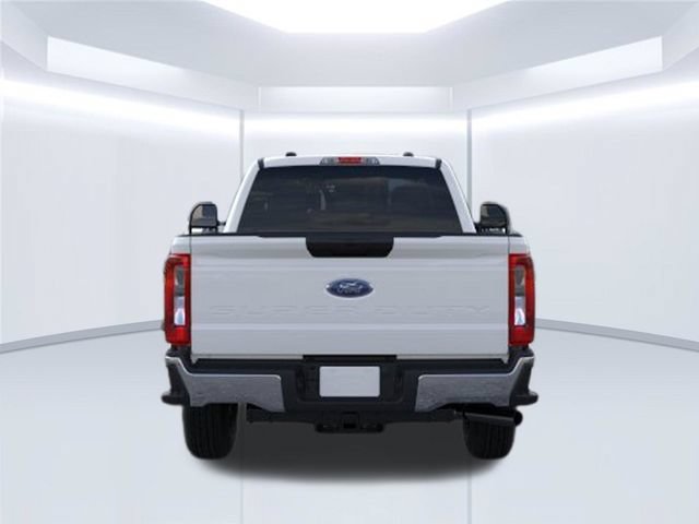 Used 2025 Ford F350 XLT AWD/4WD image 5