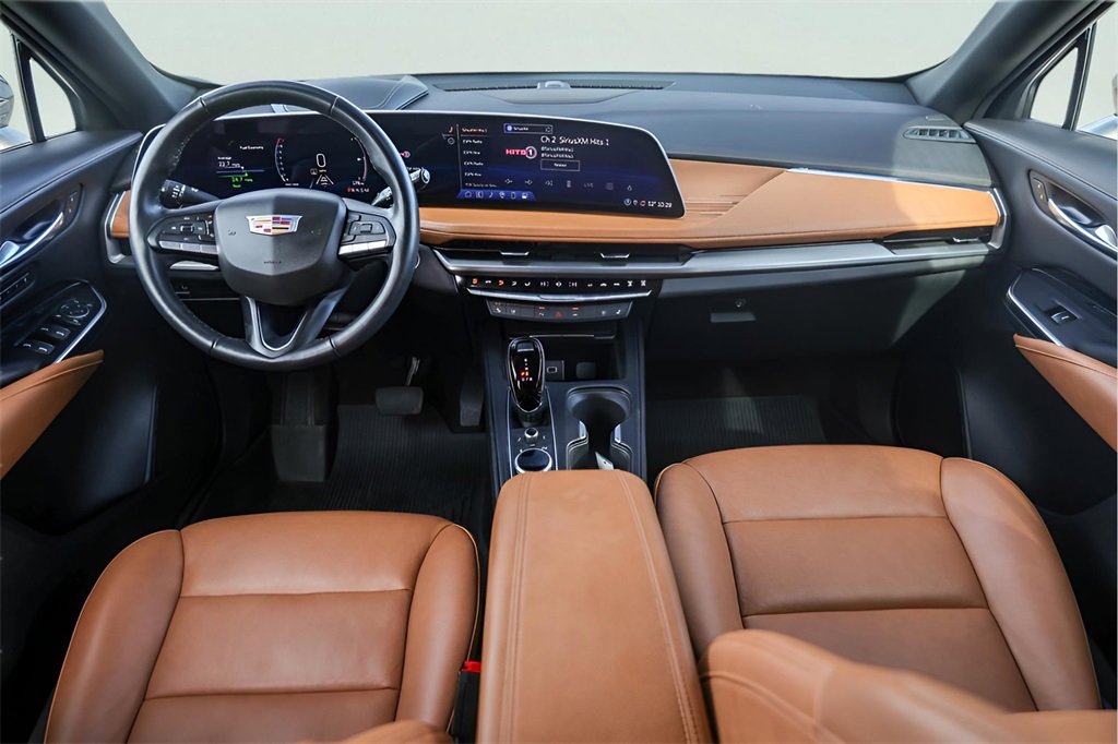 Used 2024 Cadillac XT4 Premium Luxury w/ Active Safety Package image 29