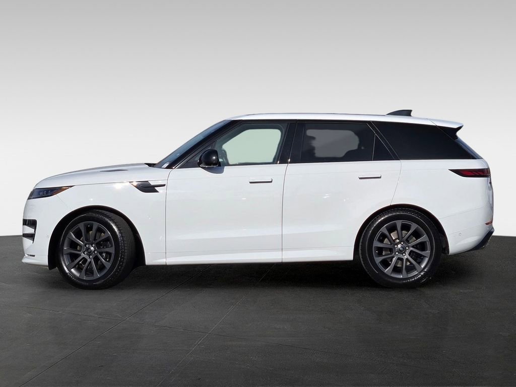 Used 2024 Land Rover Range Rover Sport Dynamic SE image 3