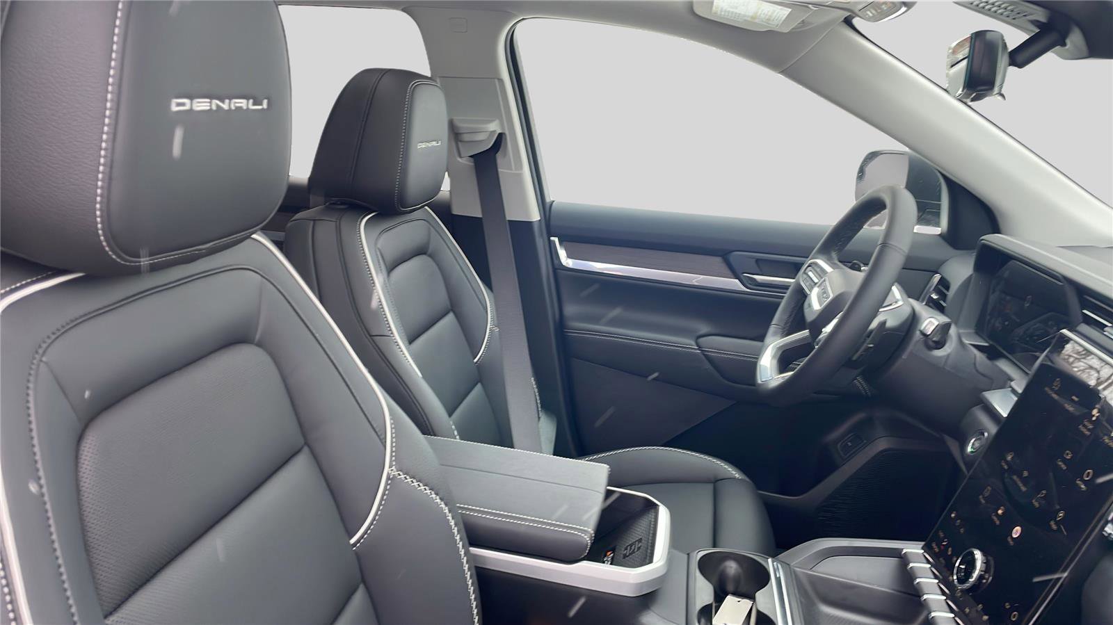 New 2026 GMC Terrain Denali image 24