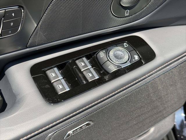 Used 2026 Lincoln Nautilus Premier w/ Equipment Group 102A AWD/4WD image 18