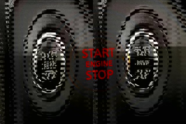 Used 2025 Nissan Sentra S image 36