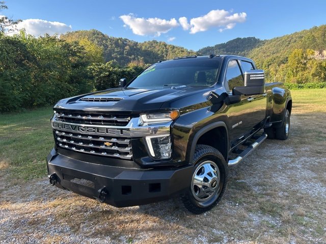 Used 2023 Chevrolet Silverado 3500 LTZ w/ Gooseneck/5TH Wheel Package image 3