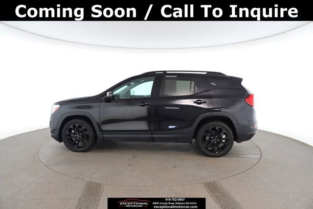 Used 2021 GMC Terrain SLT w/ Elevation Edition image 8