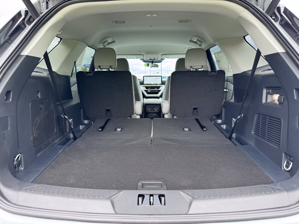 New 2026 Ford Explorer Active w/ Active Comfort Package AWD/4WD image 47