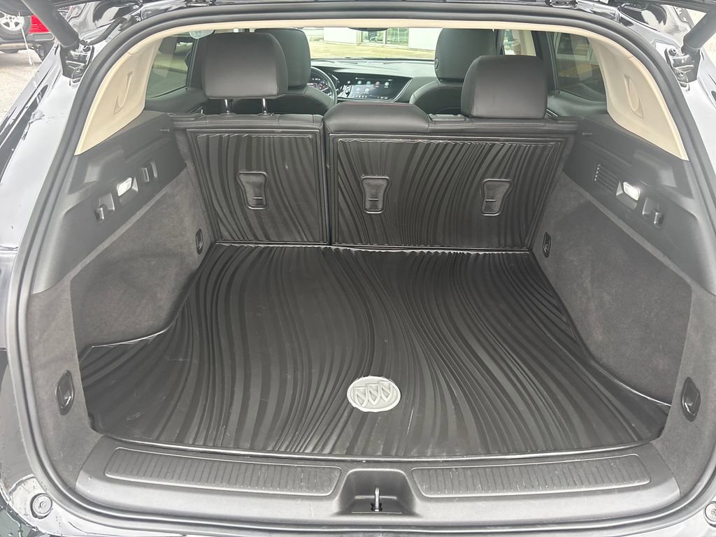 Used 2023 Buick Envision Essence w/ Sport Touring Package image 30