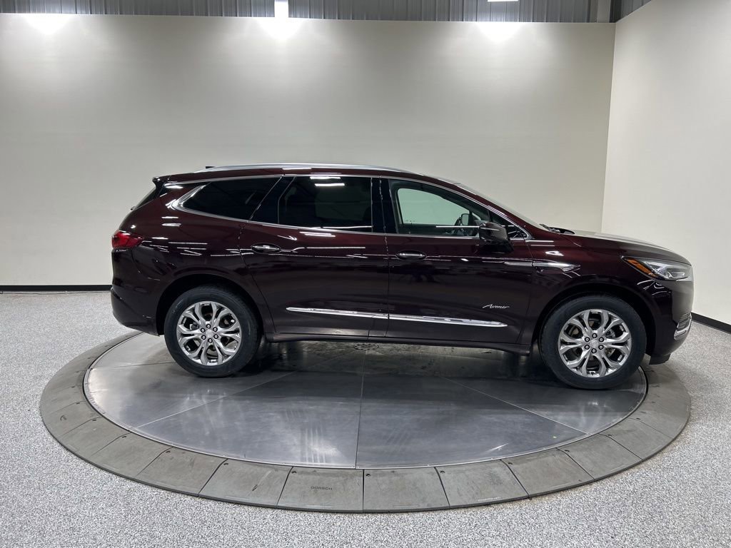 Used 2021 Buick Enclave Avenir w/ Avenir Technology Package image 6