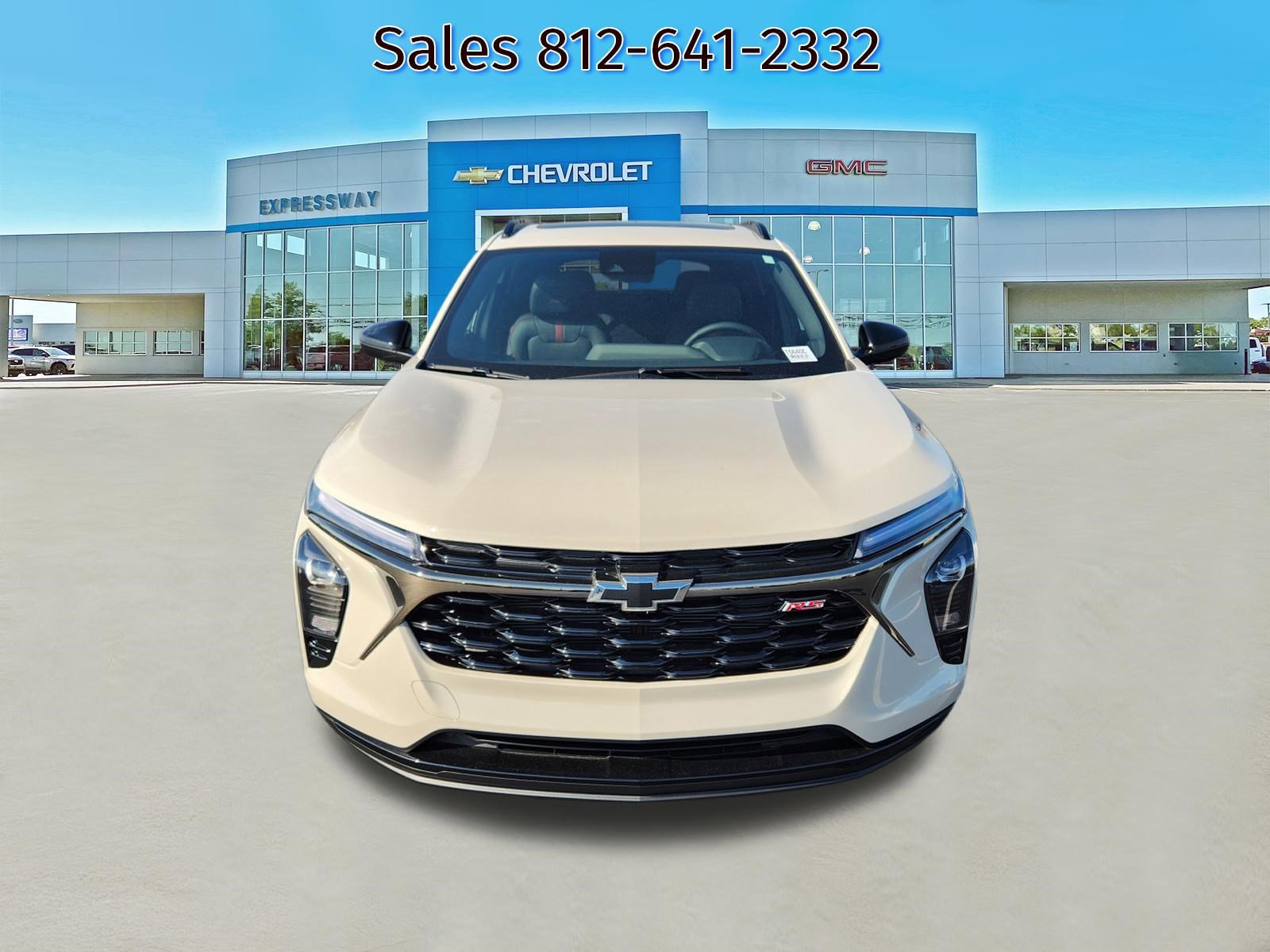 New 2026 Chevrolet Trax RS w/ Sunroof Package image 2