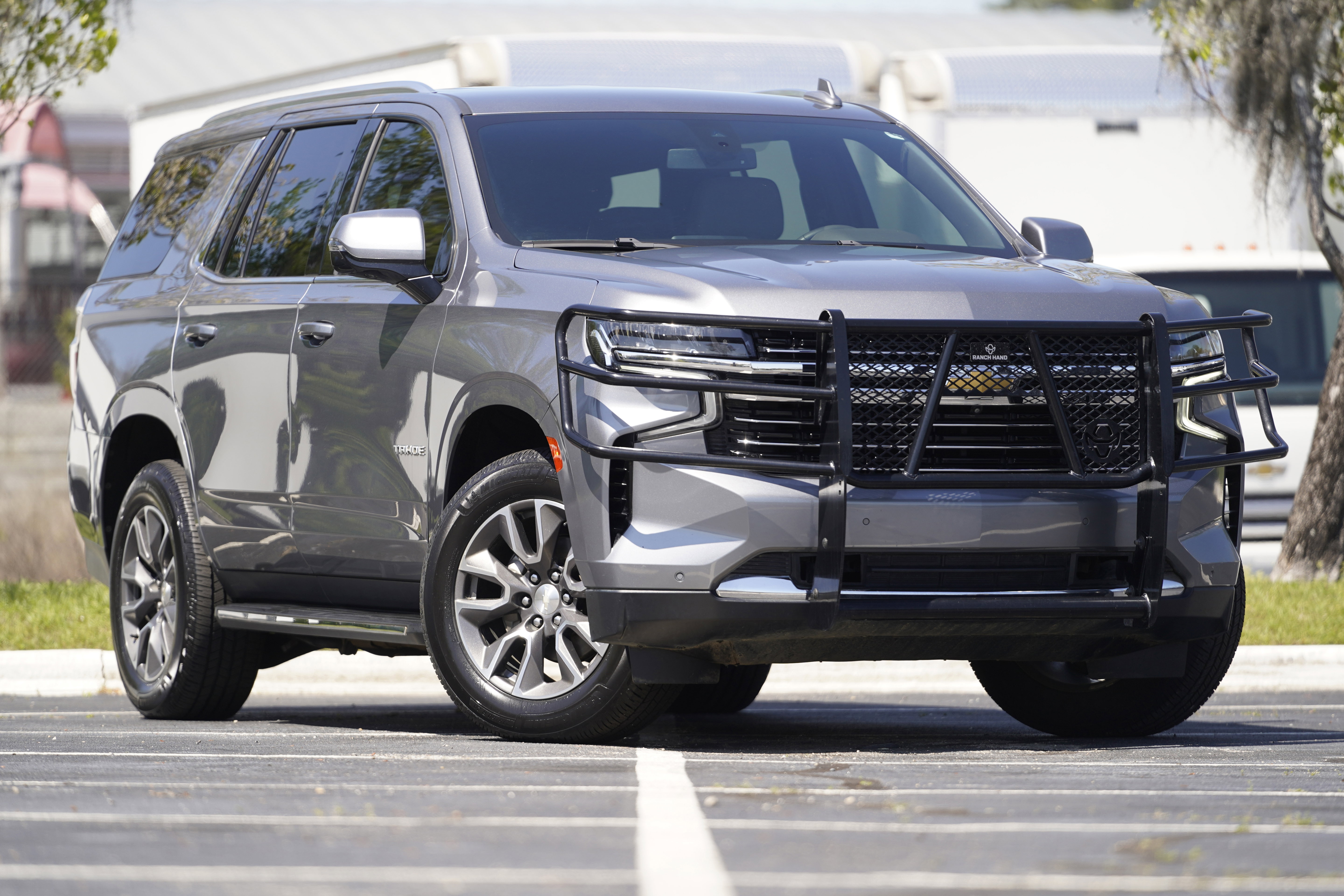 Used 2022 Chevrolet Tahoe LT w/ Luxury Package image 2
