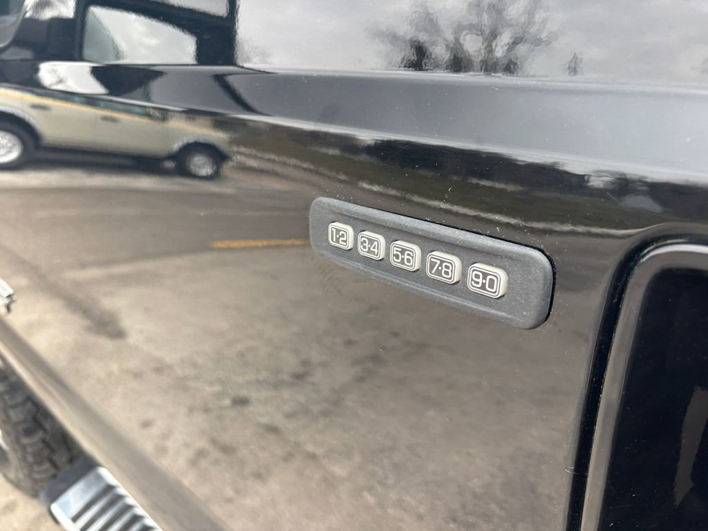 Used 2016 Ford F350 Lariat w/ Chrome Package image 15