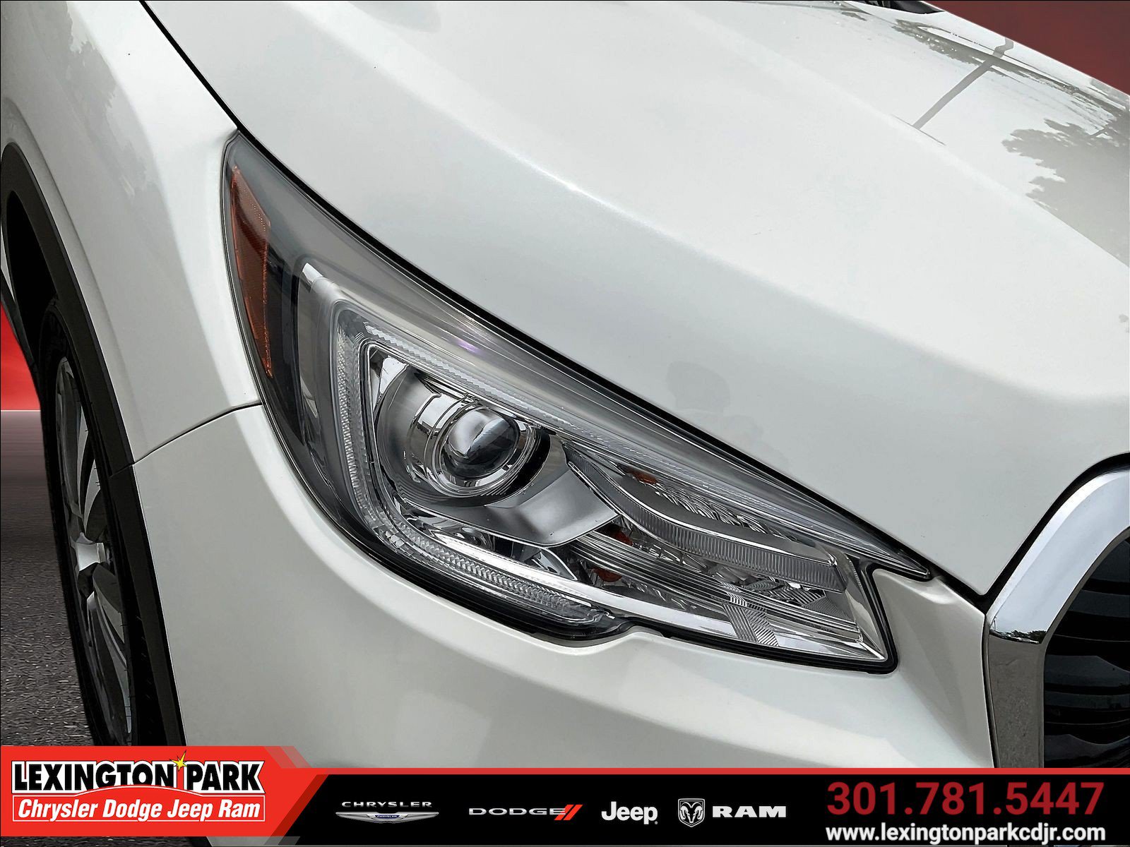 Used 2019 Subaru Ascent Touring AWD/4WD image 31
