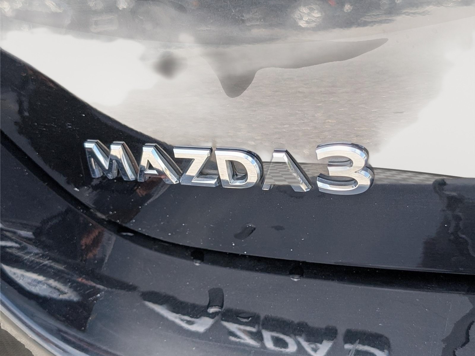 Used 2024 MAZDA MAZDA3 s FWD image 9