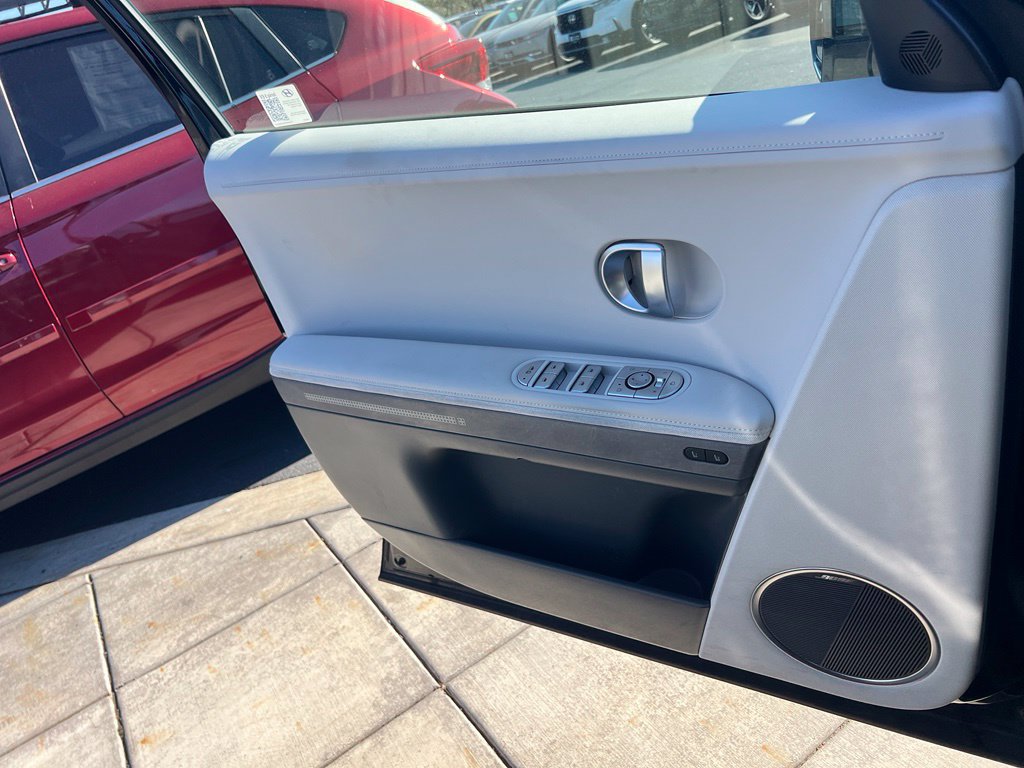 Certified 2024 Hyundai Ioniq 5 Limited AWD/4WD image 19