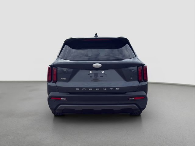 Used 2021 Kia Sorento S w/ Panoramic Sunroof Package AWD/4WD image 5