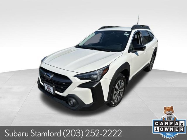 Used 2024 Subaru Outback Premium AWD/4WD image 3