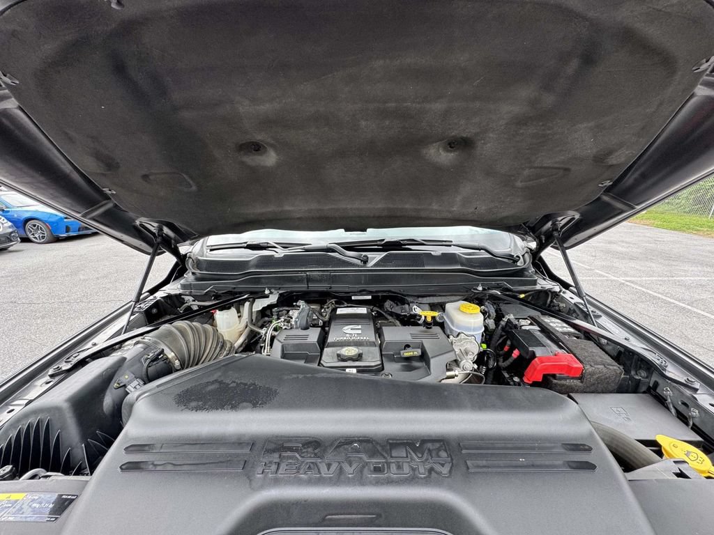 Used 2022 RAM 3500 Big Horn w/ Level C Equiment Group AWD/4WD image 11