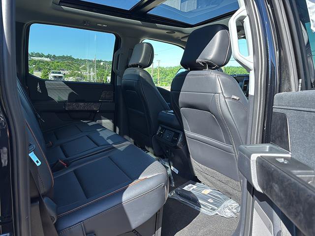 New 2026 Ford F250 Lariat w/ Black Appearance Package AWD/4WD image 19