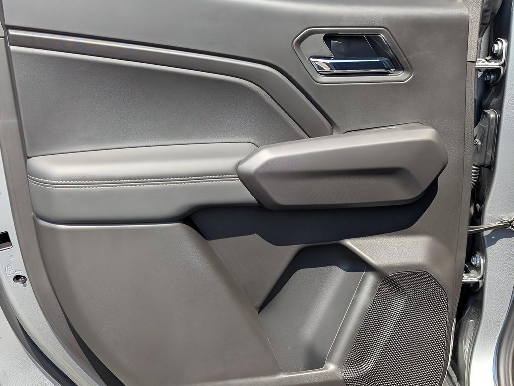 New 2026 GMC Canyon Elevation w/ Convenience Package image 12