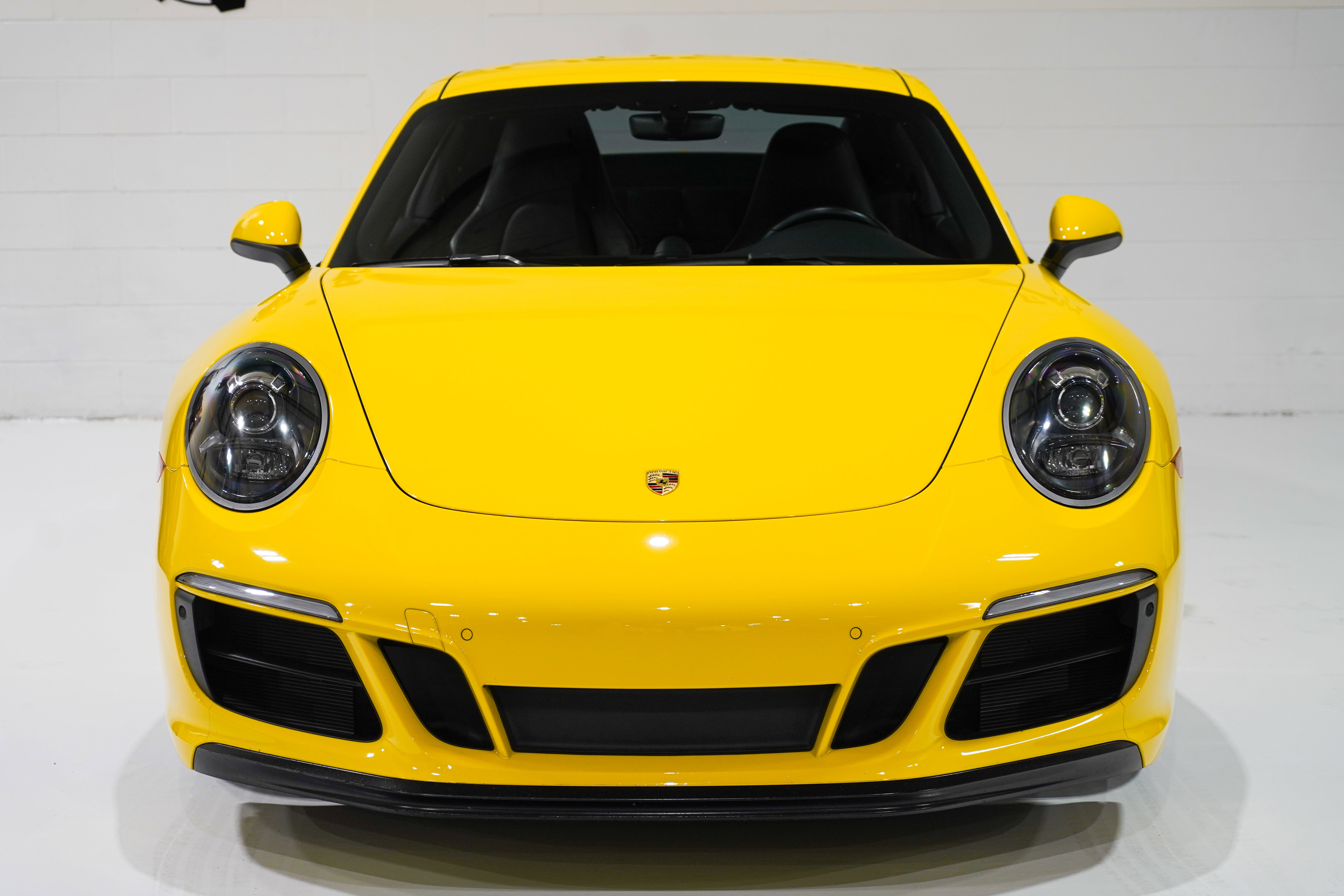Used 2019 Porsche 911 Carrera GTS RWD image 5