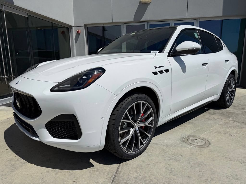 New 2026 Maserati Grecale Modena AWD/4WD image 3