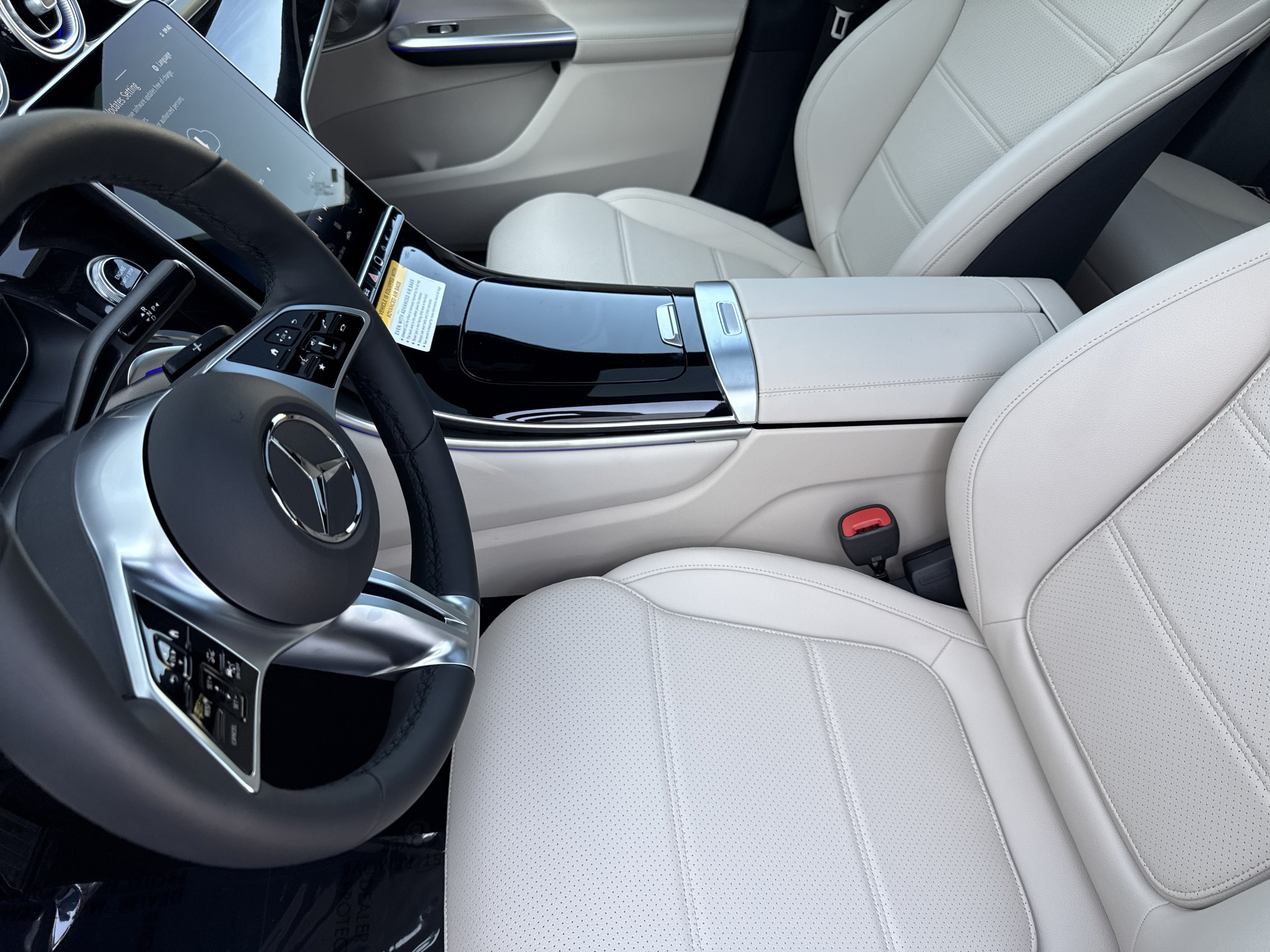 New 2027 Mercedes-Benz GLC 300 image 27